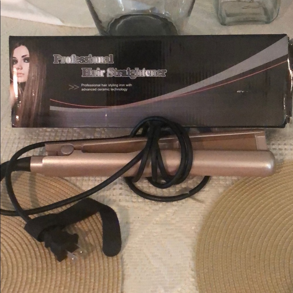 Tyme Curling Iron For Righties